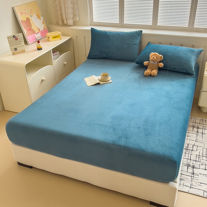 91家纺网 家纺一手货源 找家纺 合纵跨境工厂 2025新款加厚简约牛奶绒刺绣系列跨境外贸JIT一件代发TEMU亚马逊希音包过核价 床笠 孔雀蓝