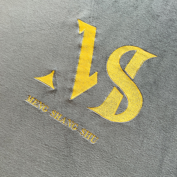 91家纺网 家纺一手货源 找家纺 合纵跨境工厂 2025新款加厚简约牛奶绒刺绣系列跨境外贸JIT一件代发TEMU亚马逊希音包过核价 床笠 崧蓝灰