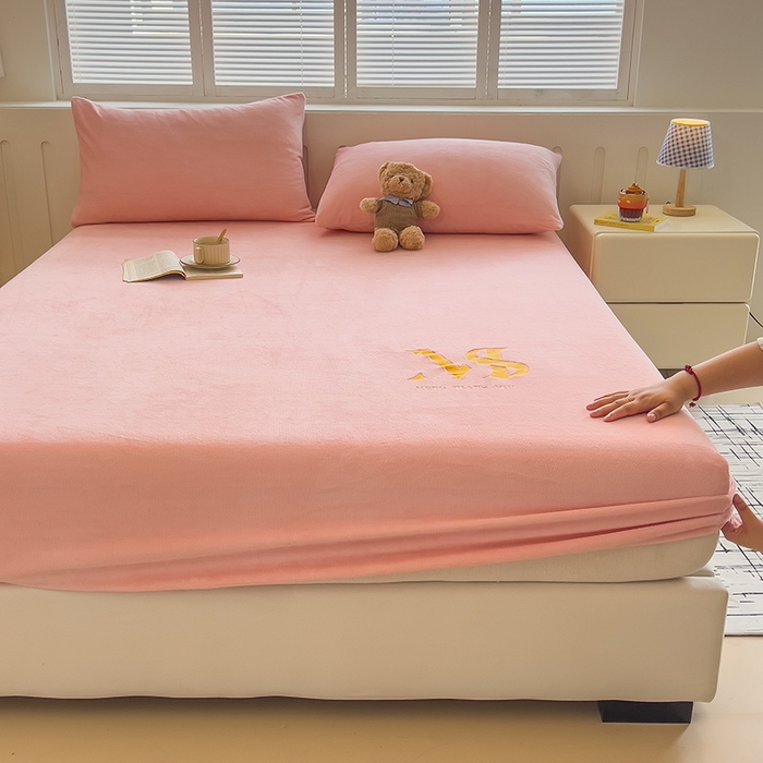 合纵跨境工厂 2025新款加厚简约牛奶绒刺绣系列跨境外贸JIT一件代发TEMU亚马逊希音包过核价 床笠 桃花粉