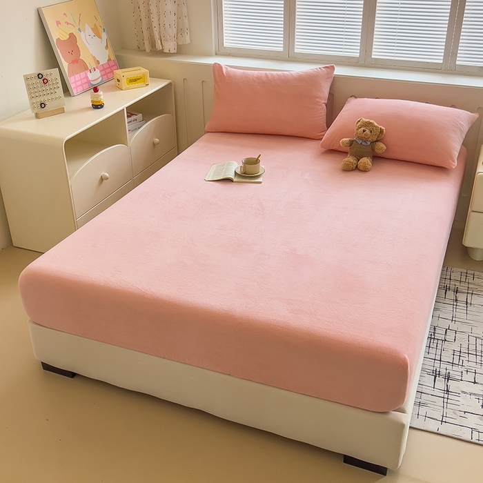 91家纺网 家纺一手货源 找家纺 合纵跨境工厂 2025新款加厚简约牛奶绒刺绣系列跨境外贸JIT一件代发TEMU亚马逊希音包过核价 床笠 桃花粉