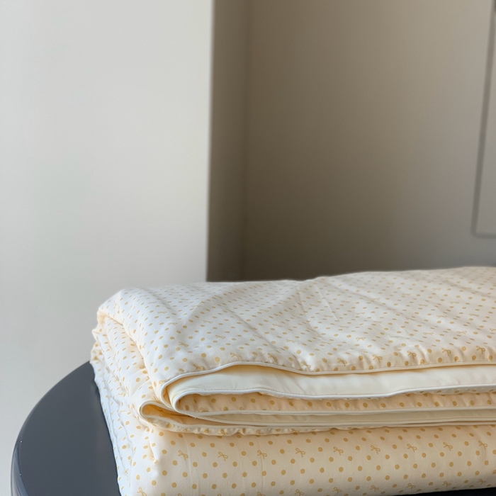 91家纺网 家纺一手货源 找家纺 汇庭 2025春夏新款双层纱凉感被系列夏凉被空调被单夏被 布丁黄