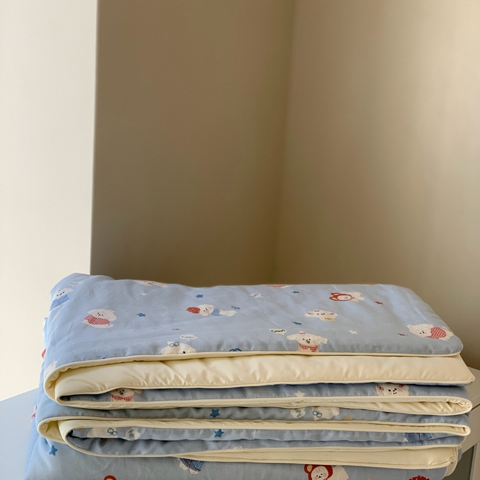 91家纺网 家纺一手货源 找家纺 汇庭 2025春夏新款双层纱凉感被系列夏凉被空调被单夏被 黄油小狗