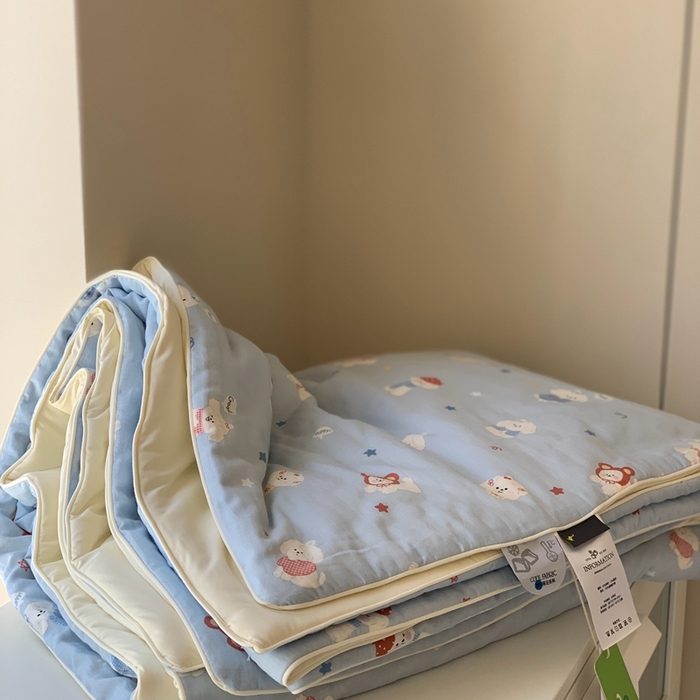 91家纺网 家纺一手货源 找家纺 汇庭 2025春夏新款双层纱凉感被系列夏凉被空调被单夏被 黄油小狗