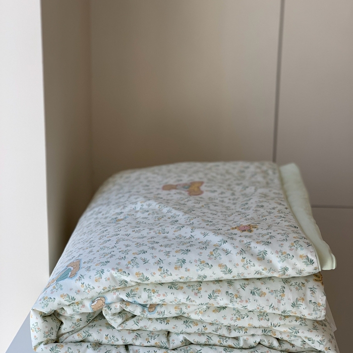 91家纺网 家纺一手货源 找家纺 汇庭 2025春夏新款双层纱凉感被系列夏凉被空调被单夏被 青草熊