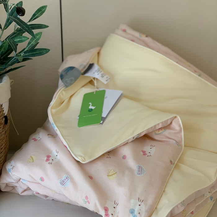 91家纺网 家纺一手货源 找家纺 汇庭 2025春夏新款双层纱凉感被系列夏凉被空调被单夏被 甜味猫咪