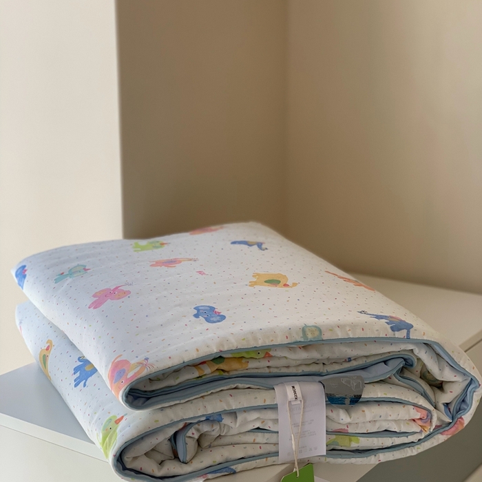 91家纺网 家纺一手货源 找家纺 汇庭 2025春夏新款双层纱凉感被系列夏凉被空调被单夏被 炫彩小象