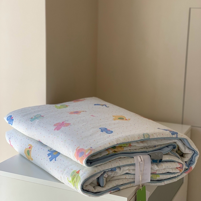 91家纺网 家纺一手货源 找家纺 汇庭 2025春夏新款双层纱凉感被系列夏凉被空调被单夏被 炫彩小象