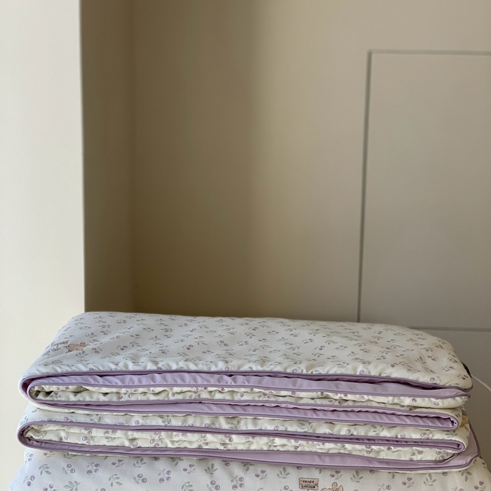 91家纺网 家纺一手货源 找家纺 汇庭 2025春夏新款双层纱凉感被系列夏凉被空调被单夏被 紫竹兔