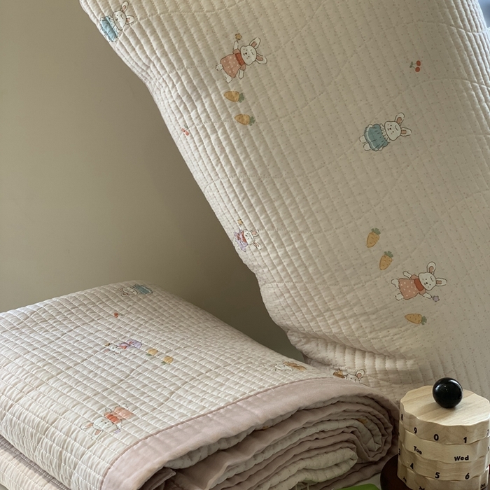 91家纺网 家纺一手货源 找家纺 汇庭 2025春夏新款莱赛尔床盖两件套系列 智慧庄园