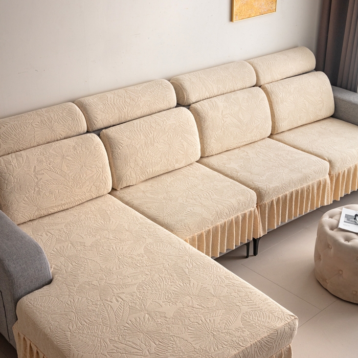 91家纺网 家纺一手货源 找家纺 千彤沙发垫2025新款裙边款-香山雨藤沙发笠 米黄