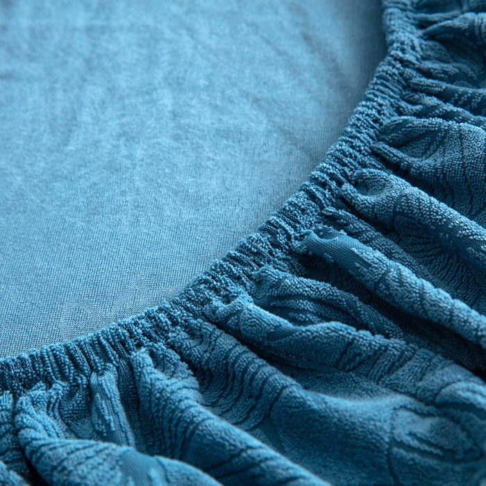 91家纺网 家纺一手货源 找家纺 千彤沙发垫2025新款裙边款-香山雨藤沙发笠 水蓝