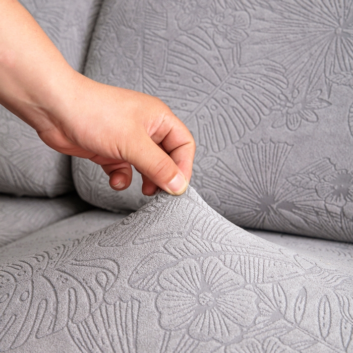 91家纺网 家纺一手货源 找家纺 千彤沙发垫2025新款裙边款-香山雨藤沙发笠 银灰