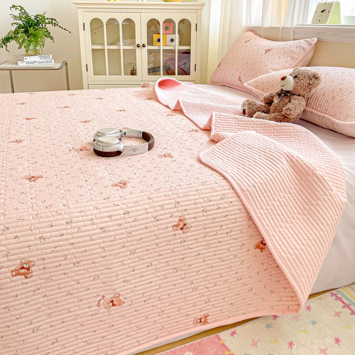 91家纺网 家纺一手货源 找家纺 （总）恒尚居 2025新款莫代尔天丝夏季床盖印花夹棉床单三件套床褥垫-系列一