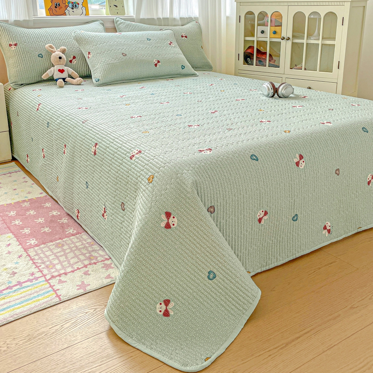 91家纺网 家纺一手货源 找家纺 恒尚居 2025新款莫代尔天丝夏季床盖印花夹棉床单三件套床褥垫-系列二 莫代尔-芬迪-绿