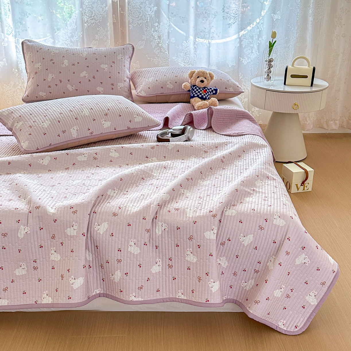 91家纺网 家纺一手货源 找家纺 恒尚居 2025新款莫代尔天丝夏季床盖印花夹棉床单三件套床褥垫-系列一 莫代尔-吉祥玉兔