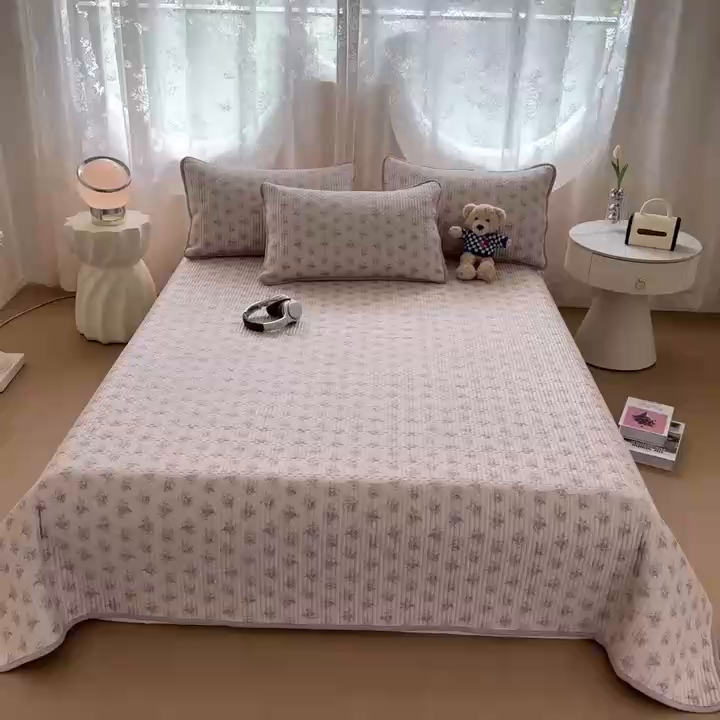 91家纺网 家纺一手货源 找家纺 恒尚居 2025新款莫代尔天丝夏季床盖印花夹棉床单三件套床褥垫-系列一 莫代尔-迷人花香