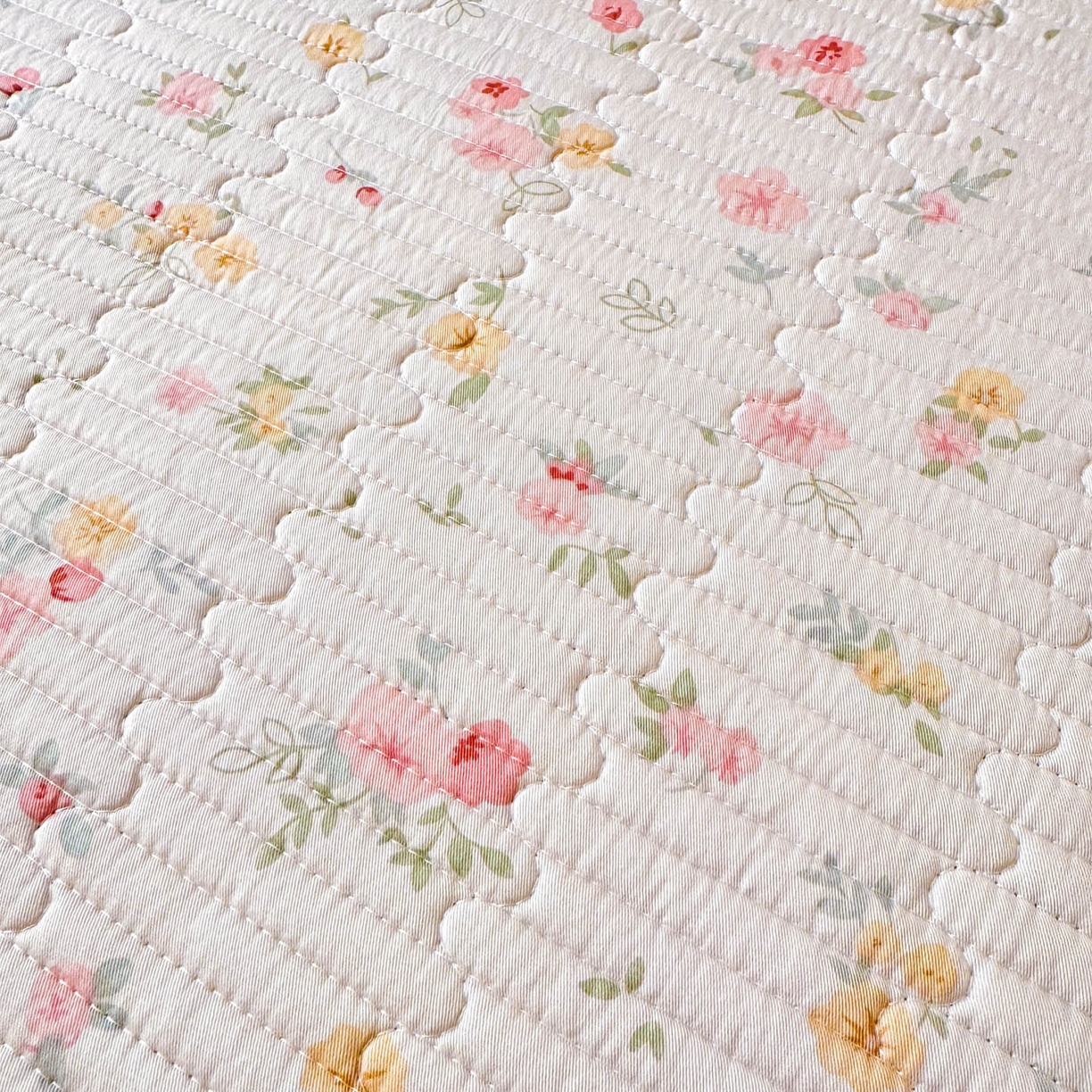 91家纺网 家纺一手货源 找家纺 恒尚居 2025新款莫代尔天丝夏季床盖印花夹棉床单三件套床褥垫-系列一 莫代尔-暖情