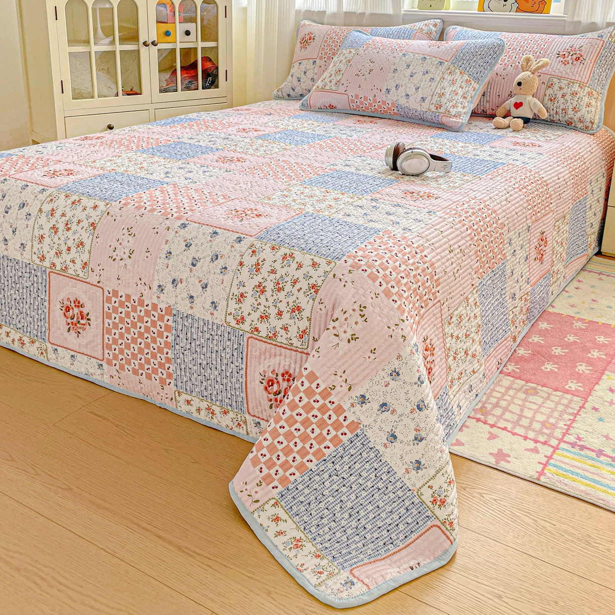 91家纺网 家纺一手货源 找家纺 恒尚居 2025新款莫代尔天丝夏季床盖印花夹棉床单三件套床褥垫-系列一 莫代尔-夏日时光