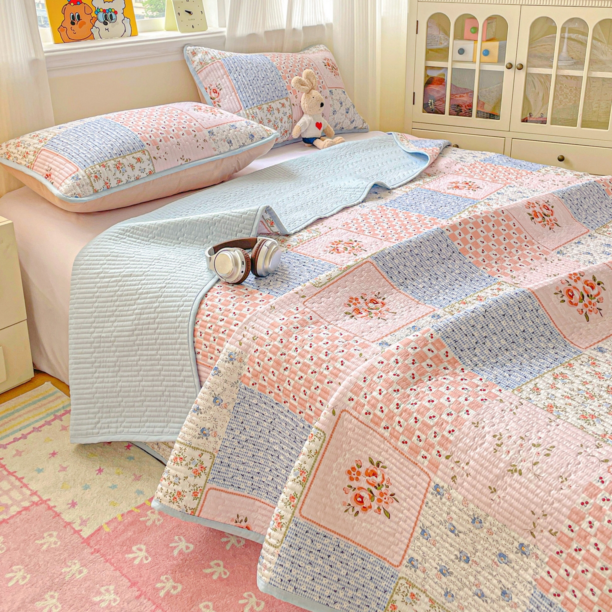 91家纺网 家纺一手货源 找家纺 恒尚居 2025新款莫代尔天丝夏季床盖印花夹棉床单三件套床褥垫-系列一 莫代尔-夏日时光