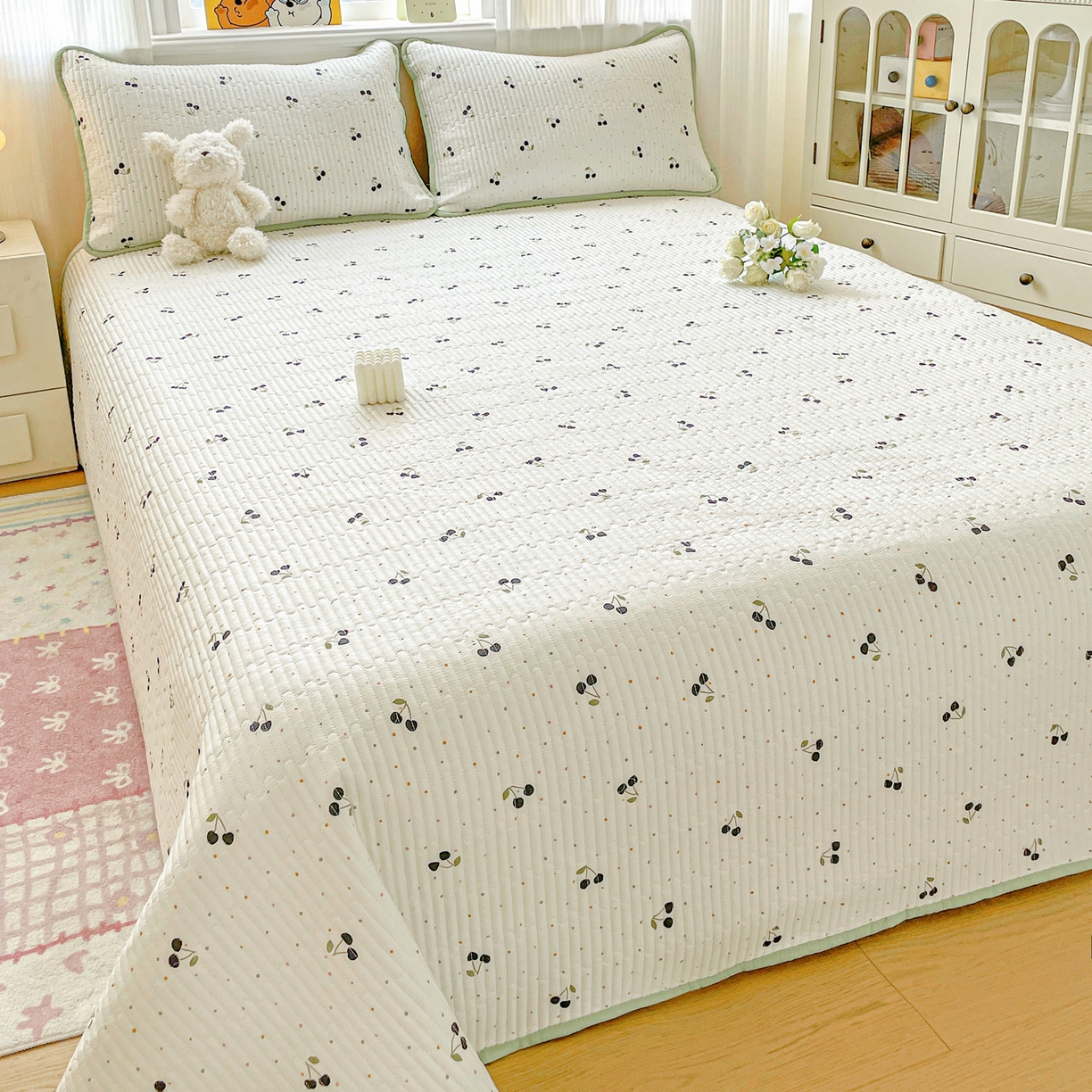 91家纺网 家纺一手货源 找家纺 恒尚居 2025新款莫代尔天丝夏季床盖印花夹棉床单三件套床褥垫-系列一 莫代尔-樱桃丸子