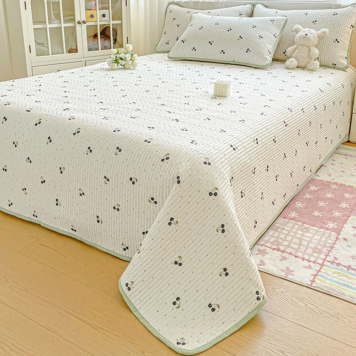 91家纺网 家纺一手货源 找家纺 恒尚居 2025新款莫代尔天丝夏季床盖印花夹棉床单三件套床褥垫-系列一 莫代尔-樱桃丸子