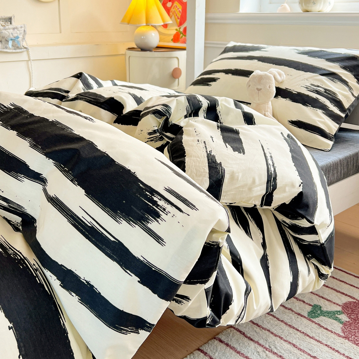 91家纺网 家纺一手货源 找家纺 西引力 2025新款全棉印花学生宿舍三件套四件套 云端