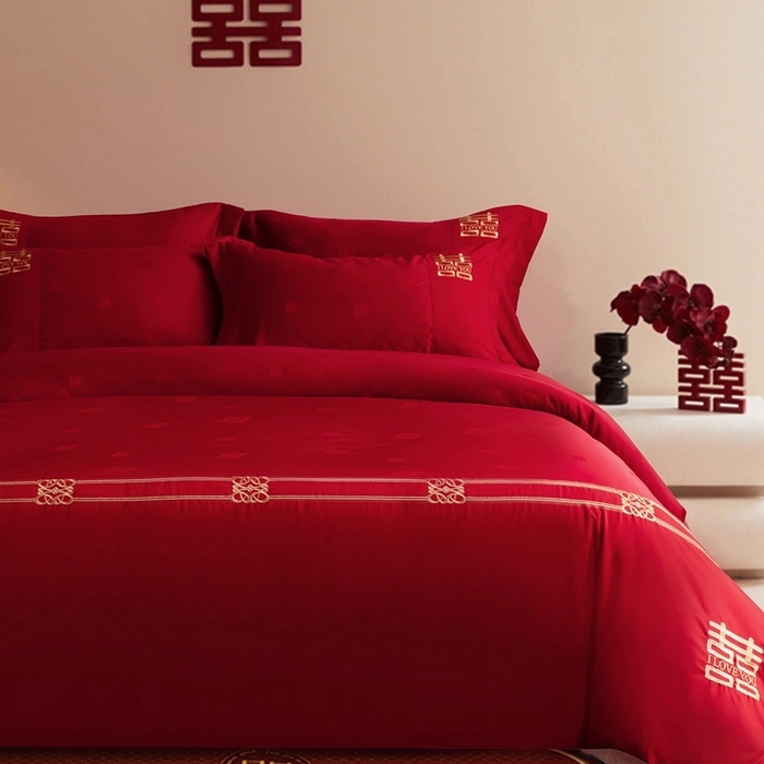 91家纺网 家纺一手货源 找家纺 卓缦家纺 2025新款提花刺绣婚庆四件套 喜悦