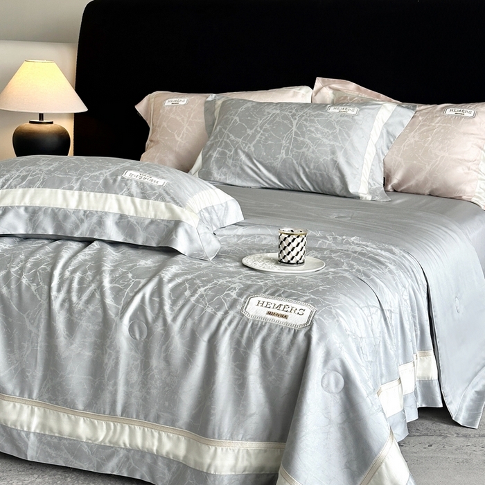 91家纺网 家纺一手货源 找家纺 （总）馨蕊家居 2025新款LF奥地利兰精天丝夏被-云瑾