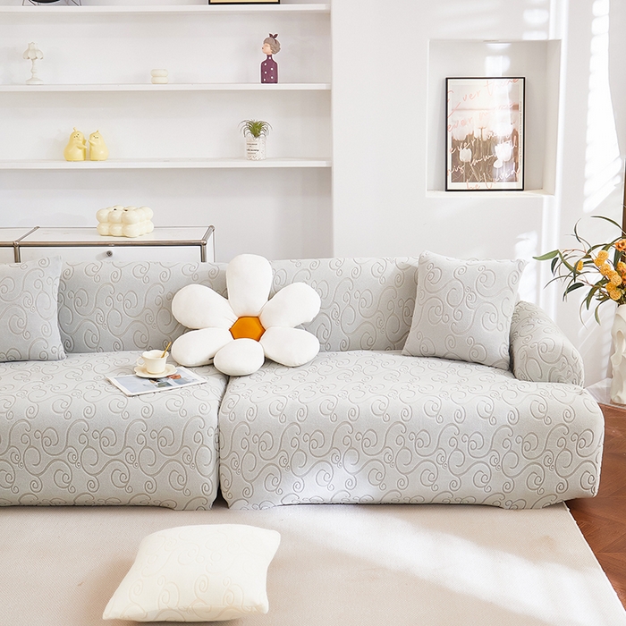 91家纺网 家纺一手货源 找家纺 丝绮鹿 2025新款雕花绒沙发套年华（直排松紧款） 浅灰