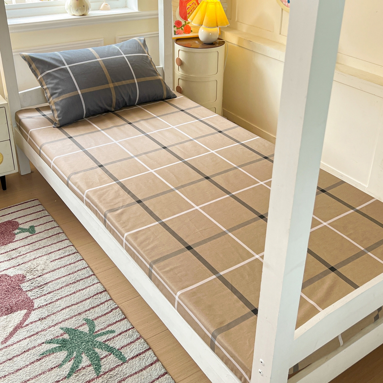 91家纺网 家纺一手货源 找家纺 西引力 2025新款全棉印花学生宿舍三件套四件套 格调人生