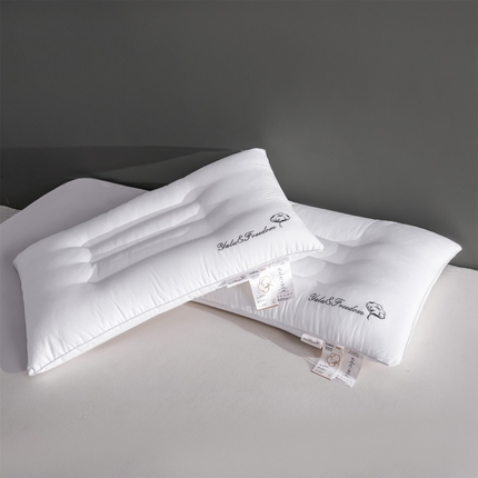 91家纺网 家纺一手货源 找家纺 （总）麦肯锡 2025新款A类全棉定型枕48*74cm