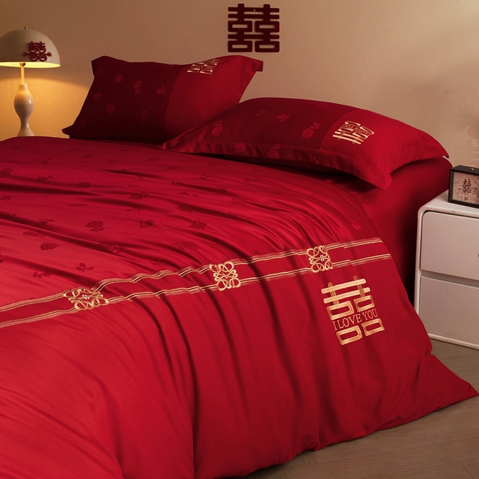 91家纺网 家纺一手货源 找家纺 卓缦家纺 2025新款提花刺绣婚庆四件套 热情玫瑰