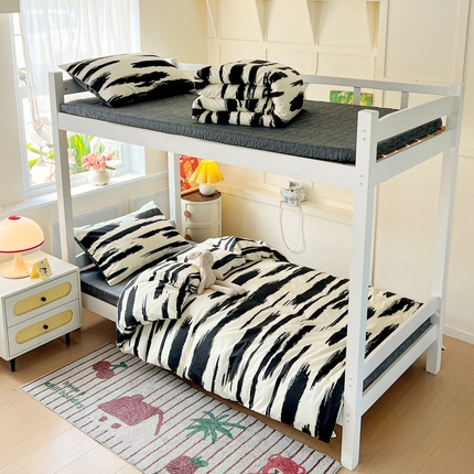 西引力 2025新款全棉印花学生宿舍三件套四件套 云端