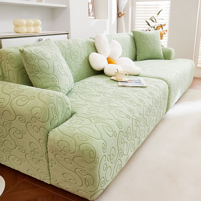 91家纺网 家纺一手货源 找家纺 丝绮鹿 2025新款雕花绒沙发套年华（直排松紧款） 草绿