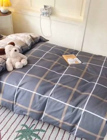 91家纺网 家纺一手货源 找家纺 西引力 2025新款全棉印花学生宿舍三件套四件套 格调人生