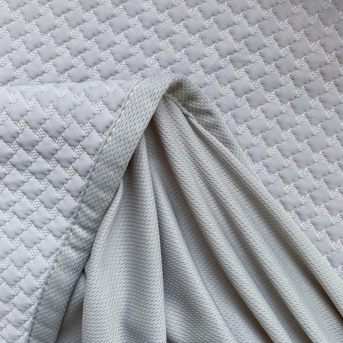 91家纺网 家纺一手货源 找家纺 千朵 2025新款冰豆豆绣花凉席 薯条派