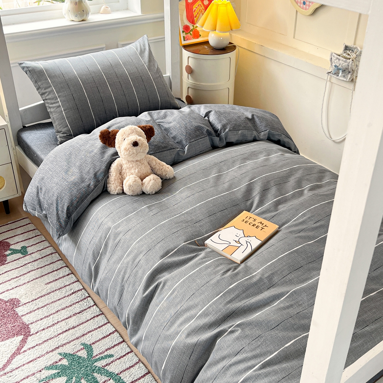 91家纺网 家纺一手货源 找家纺 西引力 2025新款全棉印花学生宿舍三件套四件套 布鲁斯