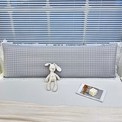 91家纺网 家纺一手货源 找家纺 （总）芯宜佳 2025年新款冰豆豆花边双人长枕套