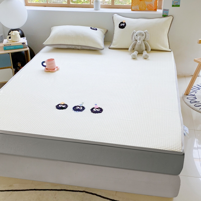 91家纺网 家纺一手货源 找家纺 （总）千朵 2025新款冰豆豆绣花凉席