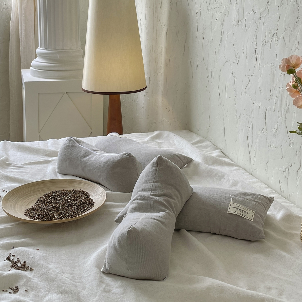 91家纺网 家纺一手货源 找家纺 （总）番茄+ 2025新款三角牵引组合枕棉麻荞麦枕