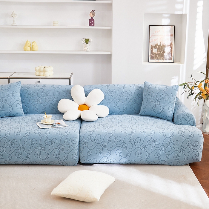 91家纺网 家纺一手货源 找家纺 丝绮鹿 2025新款雕花绒沙发套年华（直排松紧款） 淡蓝
