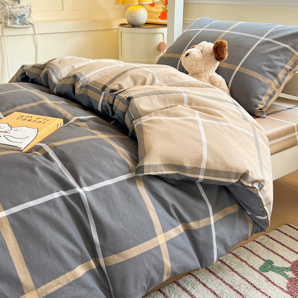 91家纺网 家纺一手货源 找家纺 西引力 2025新款全棉印花学生宿舍三件套四件套 格调人生