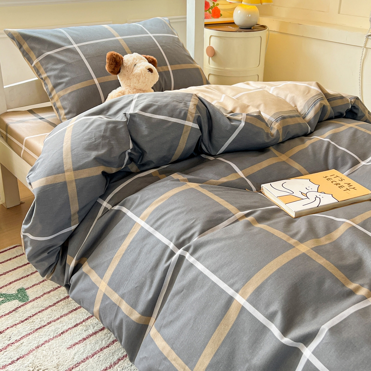 91家纺网 家纺一手货源 找家纺 西引力 2025新款全棉印花学生宿舍三件套四件套 格调人生