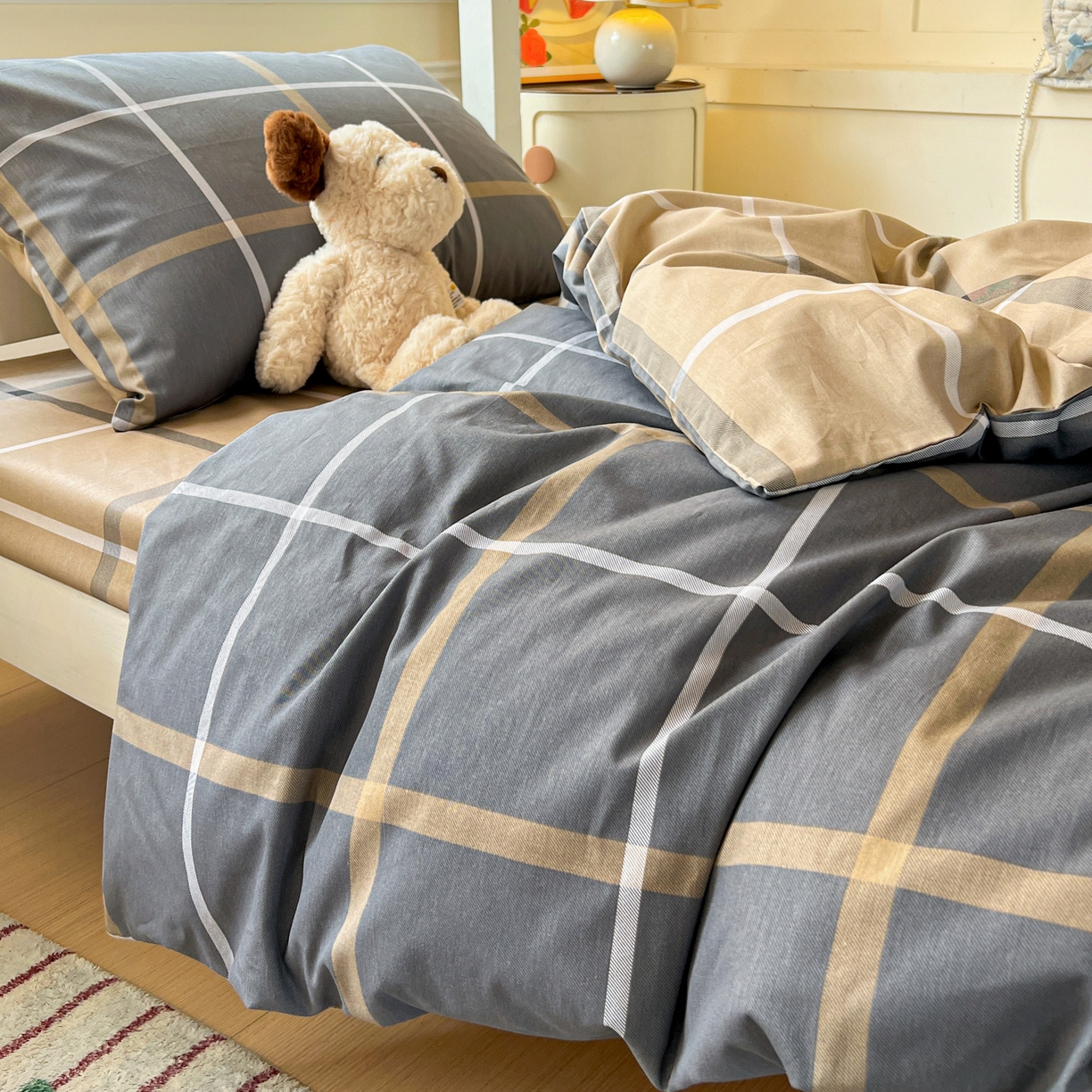 91家纺网 家纺一手货源 找家纺 西引力 2025新款全棉印花学生宿舍三件套四件套 格调人生