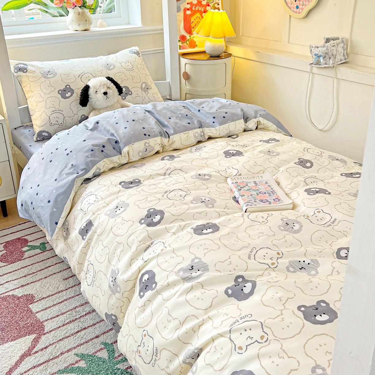 91家纺网 家纺一手货源 找家纺 西引力 2025新款全棉印花学生宿舍三件套四件套 影子熊