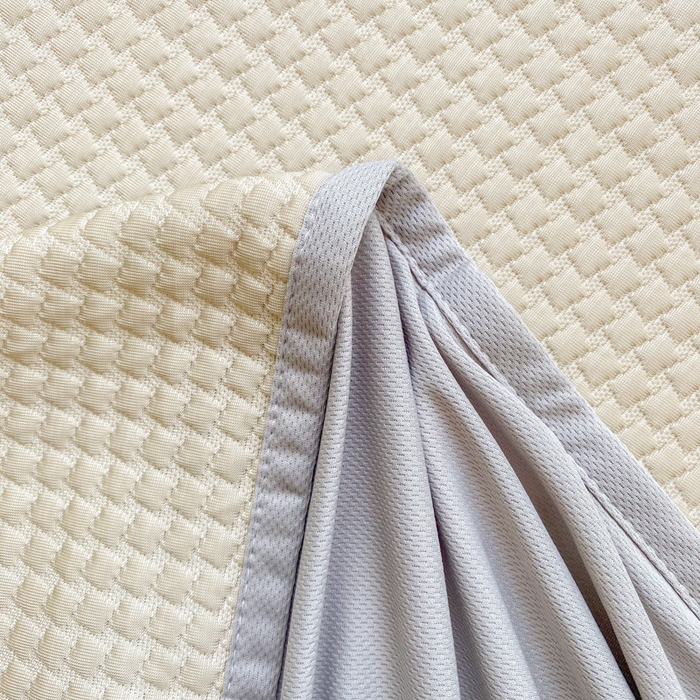 91家纺网 家纺一手货源 找家纺 千朵 2025新款冰豆豆绣花凉席 喜狗