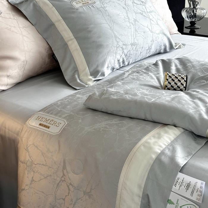 91家纺网 家纺一手货源 找家纺 （总）馨蕊家居 2025新款LF奥地利兰精天丝夏被-云瑾