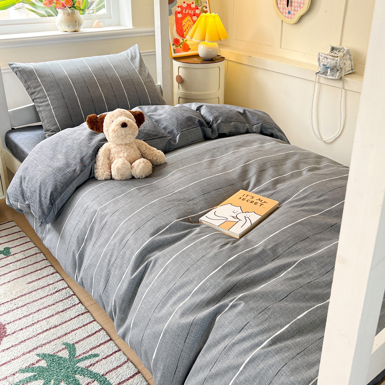 91家纺网 家纺一手货源 找家纺 西引力 2025新款全棉印花学生宿舍三件套四件套 布鲁斯