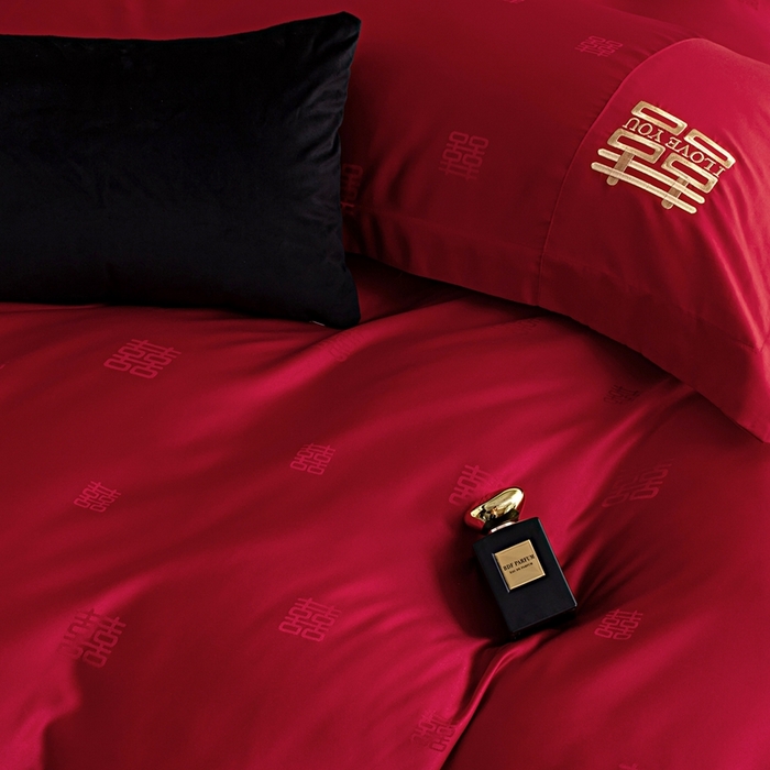 91家纺网 家纺一手货源 找家纺 卓缦家纺 2025新款提花刺绣婚庆四件套 喜悦