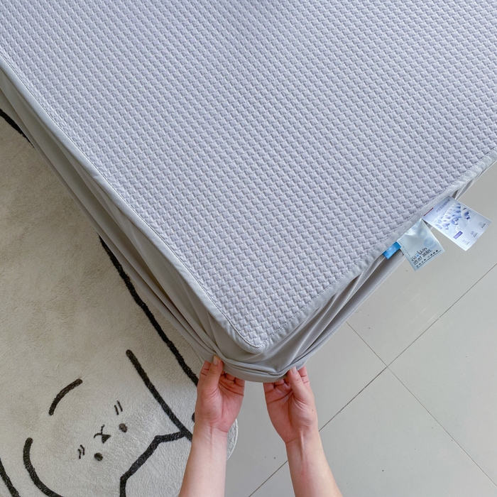 91家纺网 家纺一手货源 找家纺 千朵 2025新款冰豆豆绣花凉席 薯条派